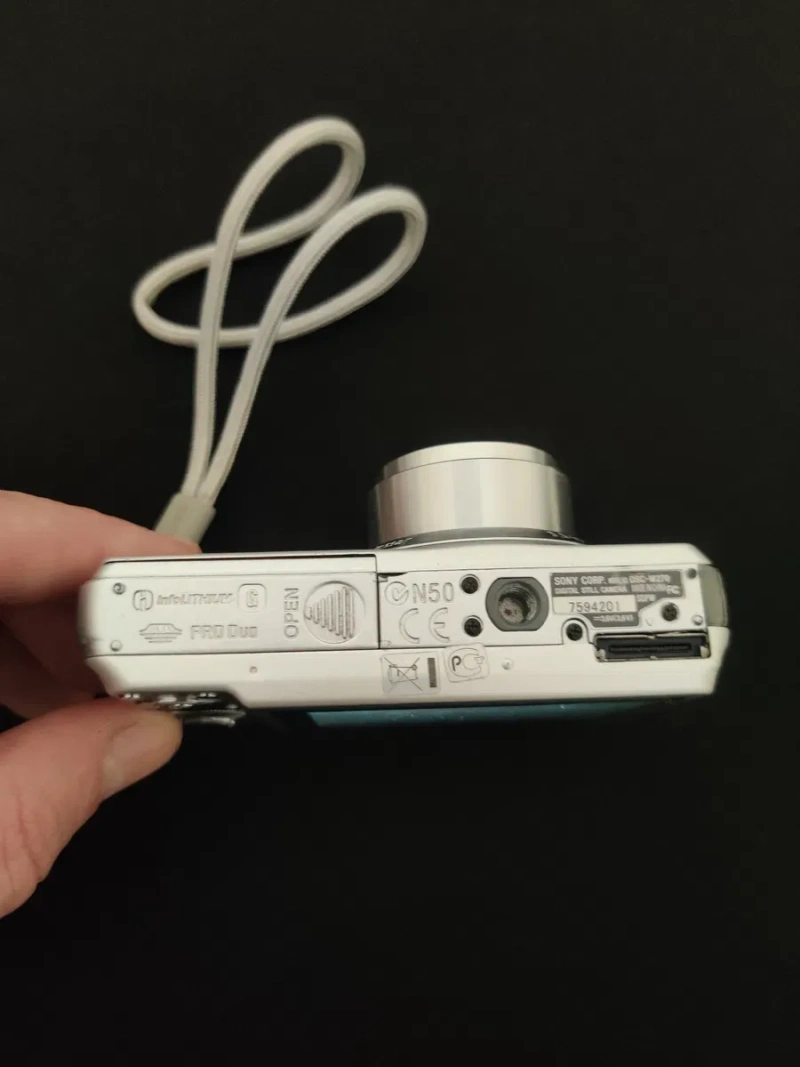 Sony Cyber-shot DSC-W270 Aluminum Вінтажна Мильниця фотоапарат фотокамера — фото 8
