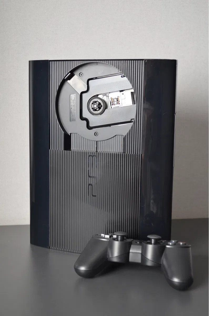 Sony Playstation 3 Super Slim 500ГБ Б/У + Игры + Гарантия от Магазина — фото 2
