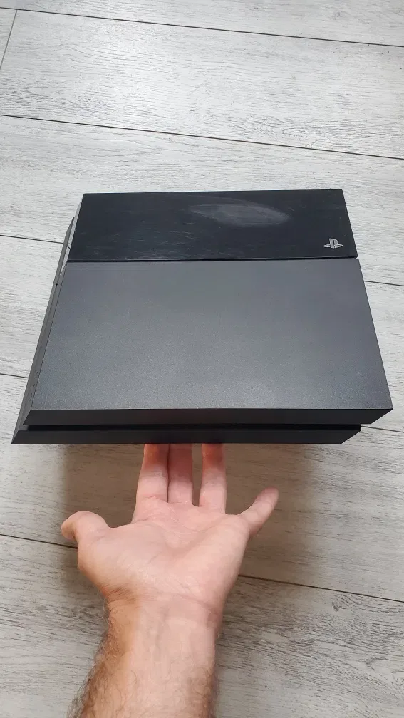 Sony PlayStation 4  cuh 104A — фото 2