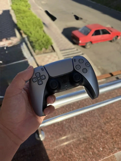 Sony PlayStation 5 DualSense Wireless Controller CFI-ZCT1W