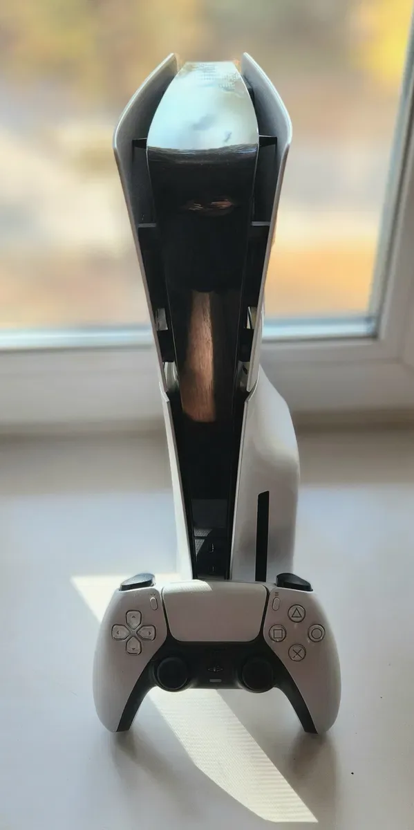 Sony PlayStation 5  с дисководом на гарантий — фото 2
