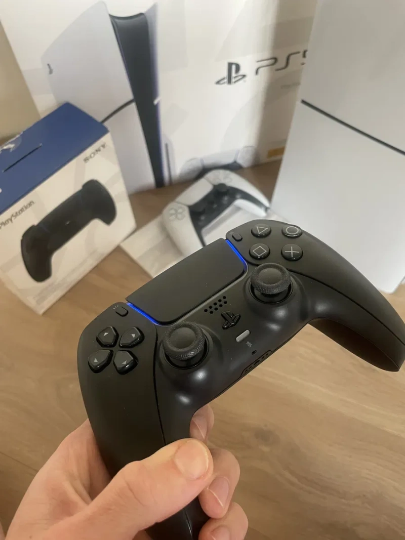 Sony PlayStation 5 з дисководом + 2 джойстики — фото 2
