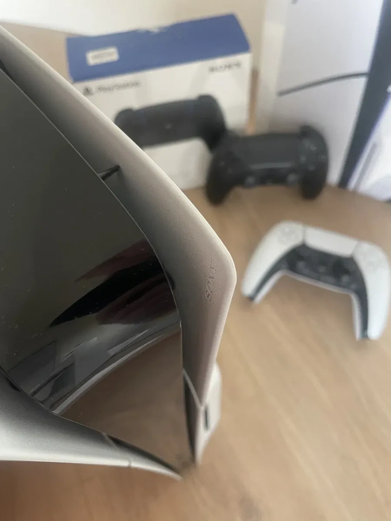 Sony PlayStation 5 з дисководом + 2 джойстики — фото 4
