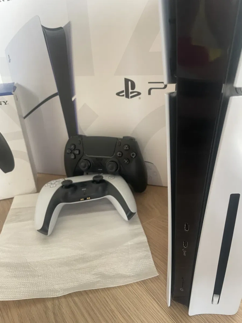 Sony PlayStation 5 з дисководом + 2 джойстики — фото 5