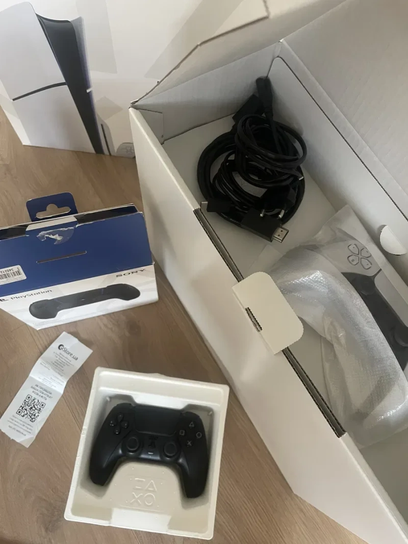 Sony PlayStation 5 з дисководом + 2 джойстики — фото 8