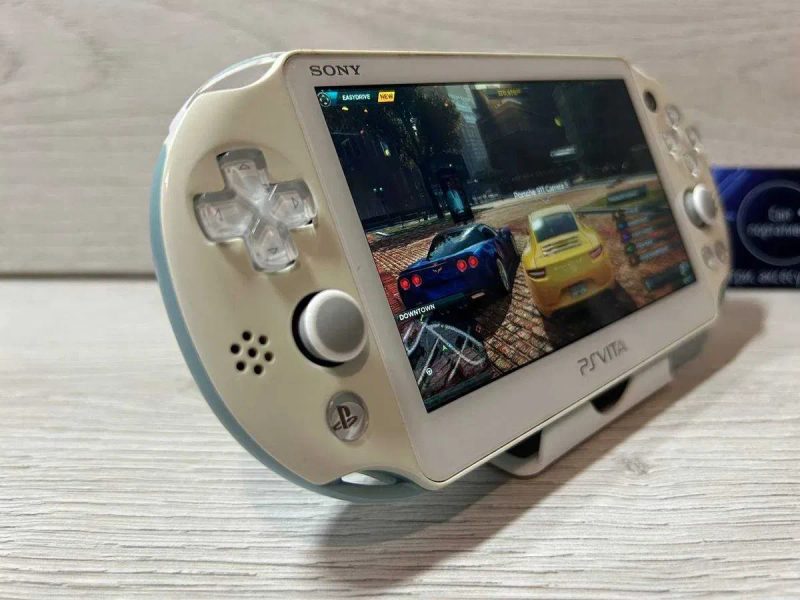 Sony PS VITA Slim 2000 Withe Blue 32GB + 15 Ігор встановлено — фото 3