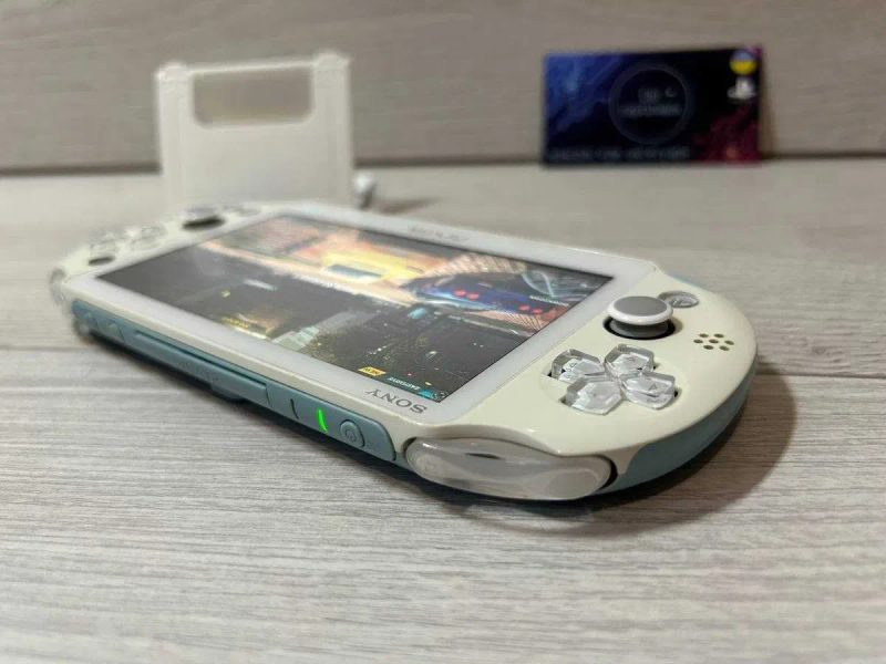 Sony PS VITA Slim 2000 Withe Blue 32GB + 15 Ігор встановлено — фото 4