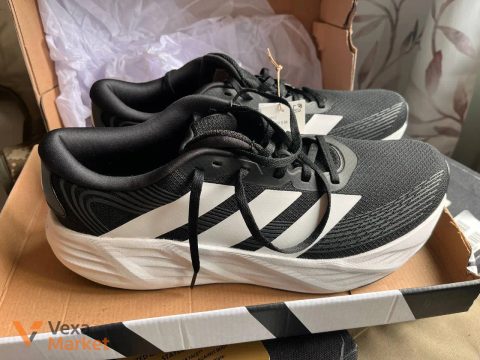 Кросівки для бігу Adidas Galaxy 8m