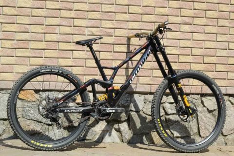 Specialized DEMO RACE 2025, S3