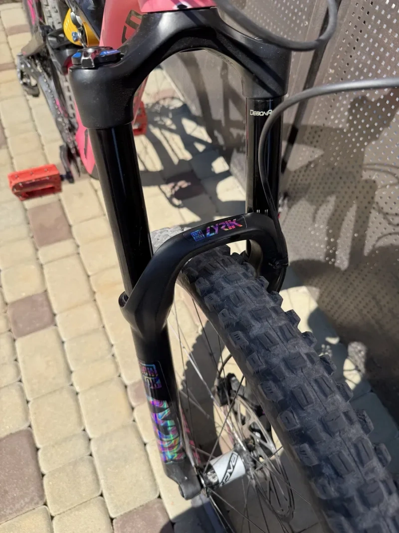 Specialized Enduro Elite Carbon (Ohlins, Rock Shox, Sram, DT Swiss) — фото 6