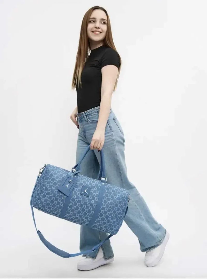 Спортивна сумка через плече Jordan Duffle Monogram Джинсова. — фото 2