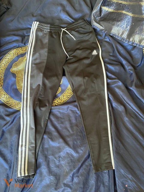 Спортивні штани Adidas розмір M