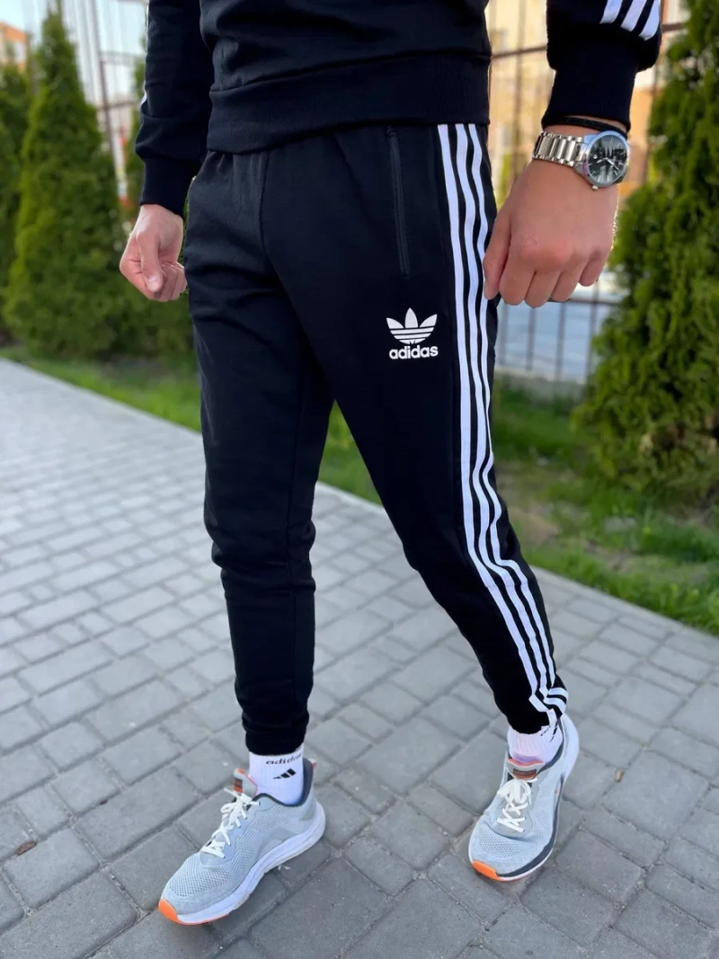 Спортивні штани Adidas | Штани Adidas | Хіт продаж 2026 спортивні штани — фото 2