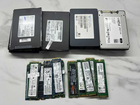 SSD диски M.2 2280 NWMe/SATA 2.5" (95-100%) Життя 256/512 Гб