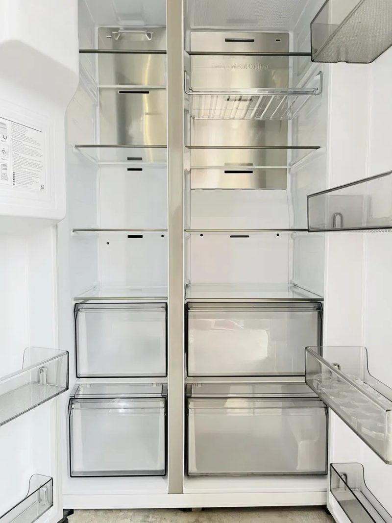 Стоковий холодильник Samsung Side-by-Side RS6GA884CS9 — фото 6