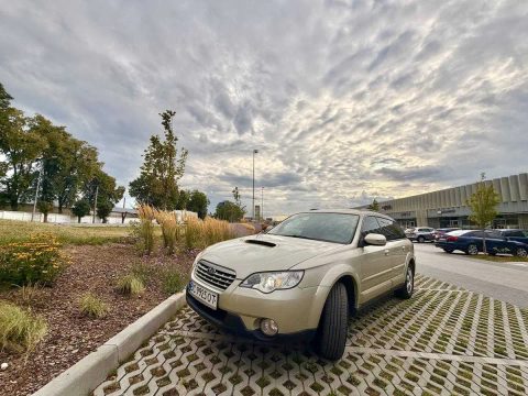 Subaru Outback III 2,5 2009
