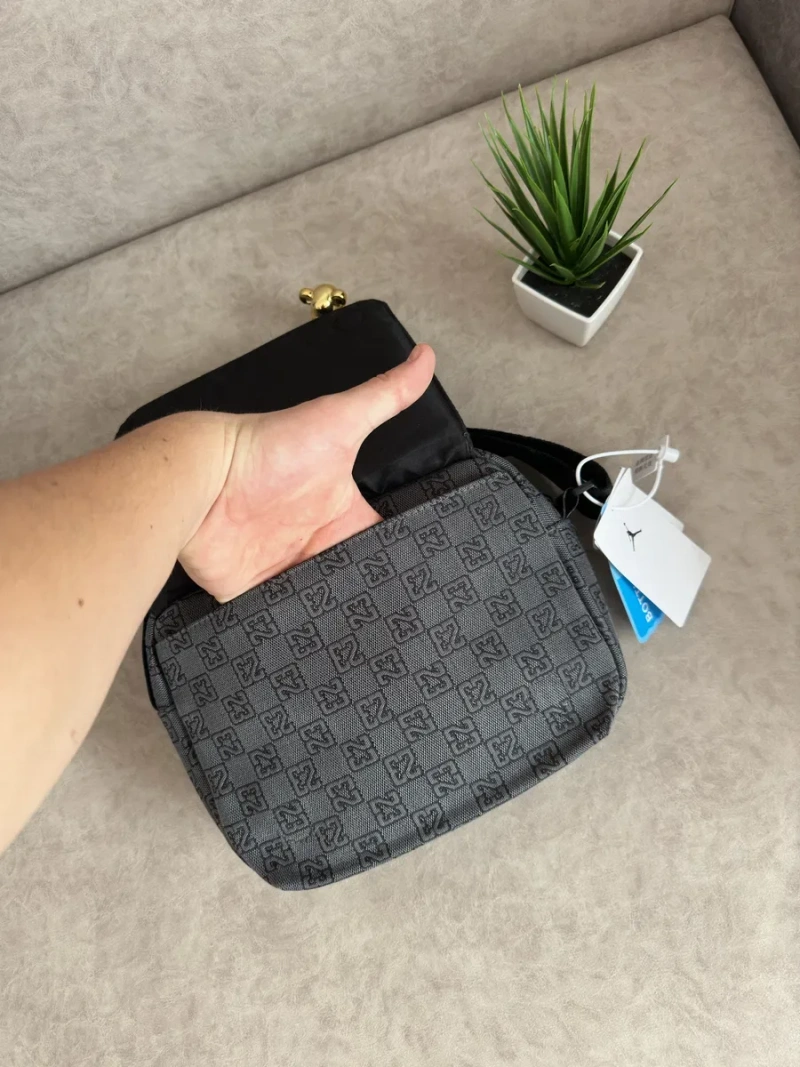 Сумка Air Jordan Monogram Crossbody | Nike, найк, джордан месенджер — фото 2