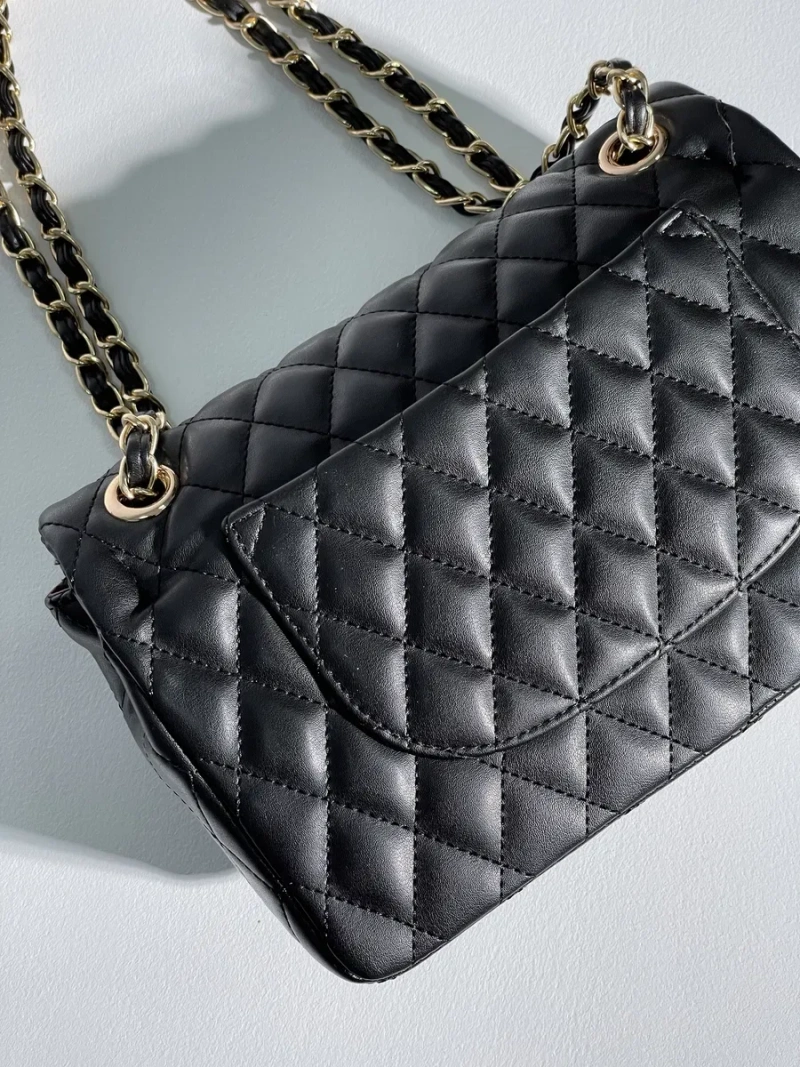 Сумка Chanel 2.55 чорна із золотом женская сумка кроссбоди на цепочке жіноча шанель клатч чорная люкс — фото 6