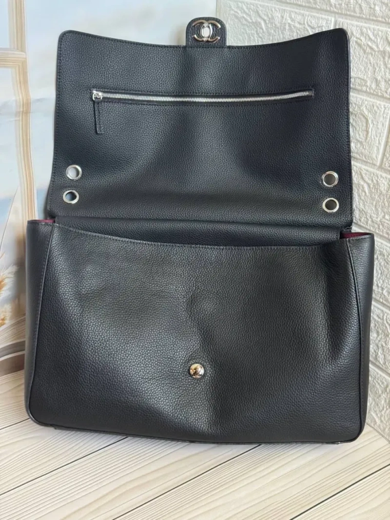 Сумка chanel maxi flap шкіряна чорна — фото 4