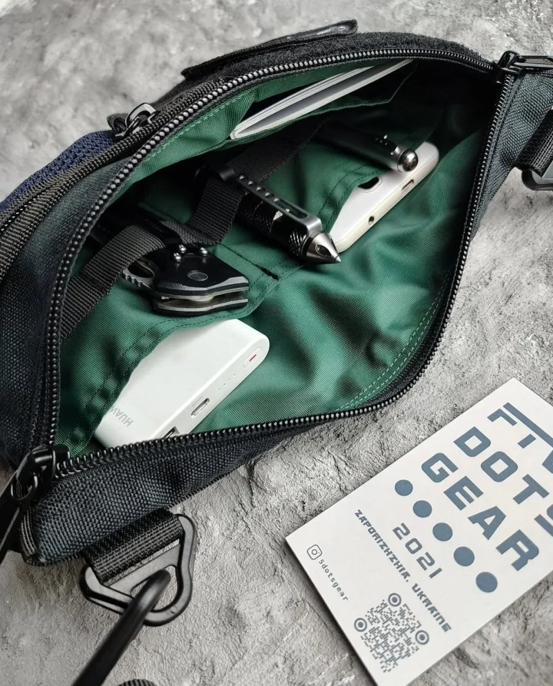 Сумка через плече cordura з велкро для патчів сіткою крос-боді унісекс пласка c панелью полем липучкой кроссбоди на плечо mesh плоская городская edc — фото 5