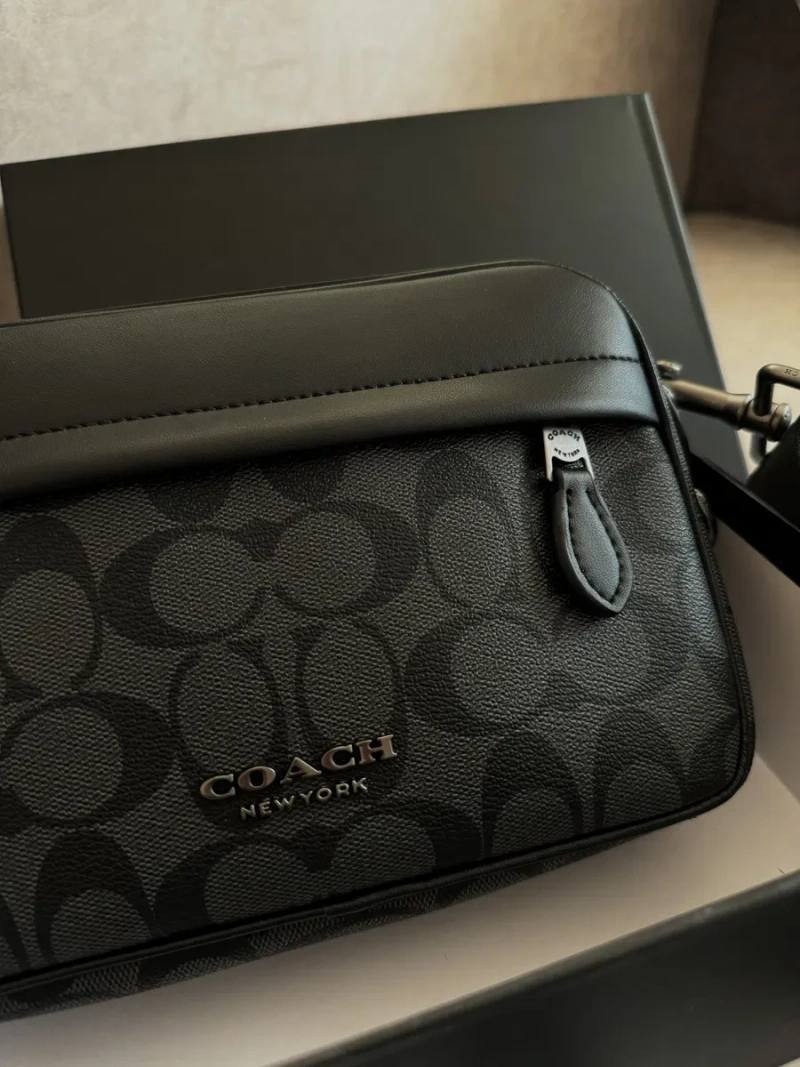 Сумка Coach коуч коач месенжер шкіряний через плече бананка — фото 2