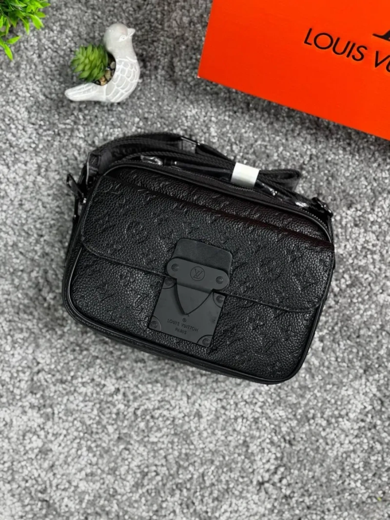 Сумка Louis Vuitton черная мужская кожная сумка LV через плечо барсетка Луи Витон барсетка Лв | Сумка чоловіча шкіряна Луї Вітон чорна ЛВ сумка LV — фото 2