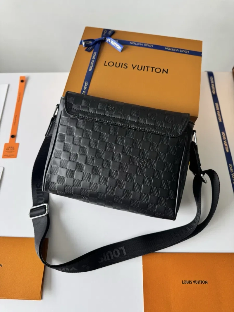 Сумка Louis Vuitton District, чоловічий месенджер луі вітон, мужская сумка через плечо, кожаная — фото 5
