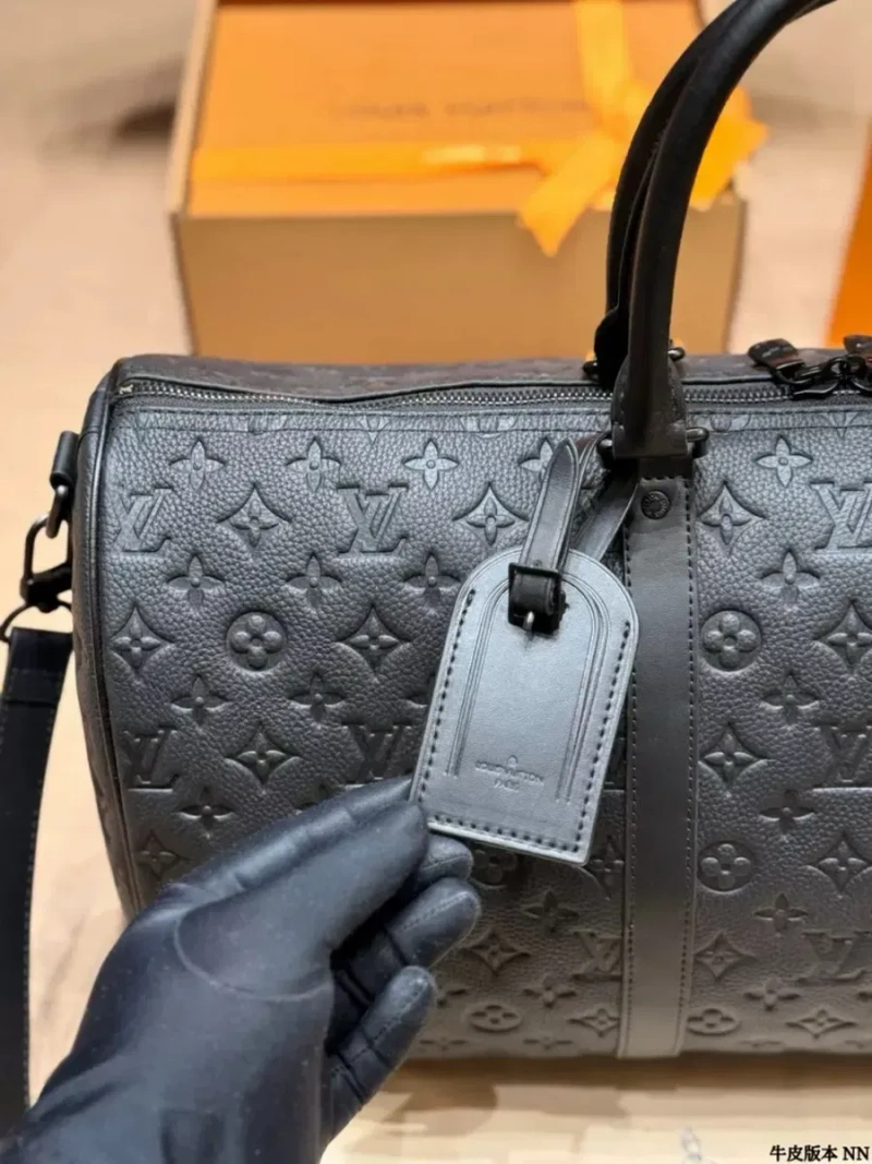 Сумка Louis Vuitton Keepall Bandoulière — фото 2