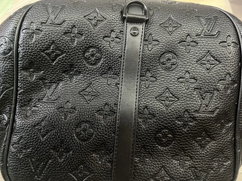 Сумка Louis Vuitton Keepall Bandoulière — фото 3