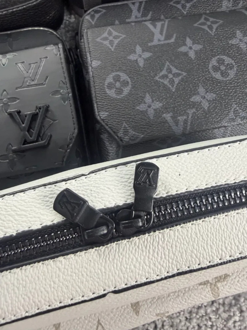 Сумка Louis Vuitton шкіряна чоловіча через плече Lv сумка Луи Витон Лв — фото 2