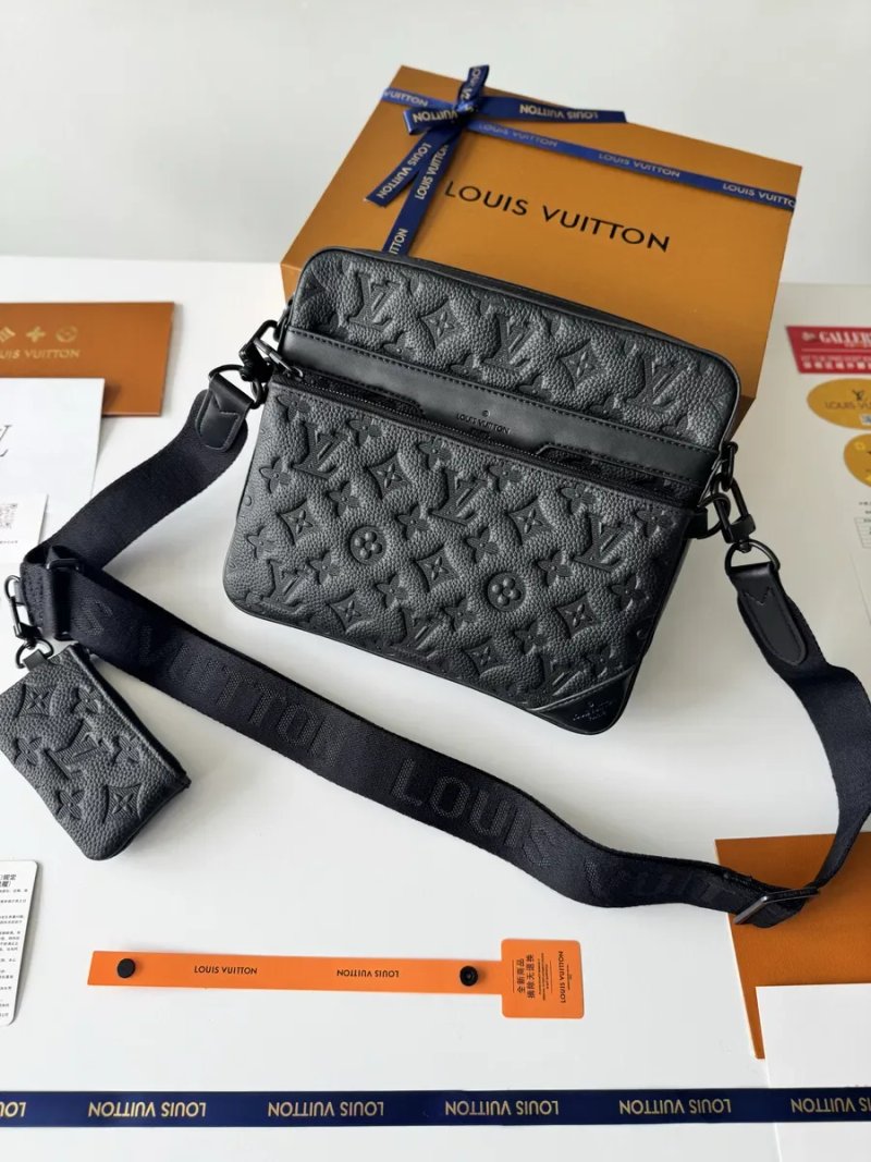 Сумка Louis Vuitton Trio Messenger Bag, чоловіча чорна шкіряна сумка 3в1, месендер через плече 3в1 — фото 3