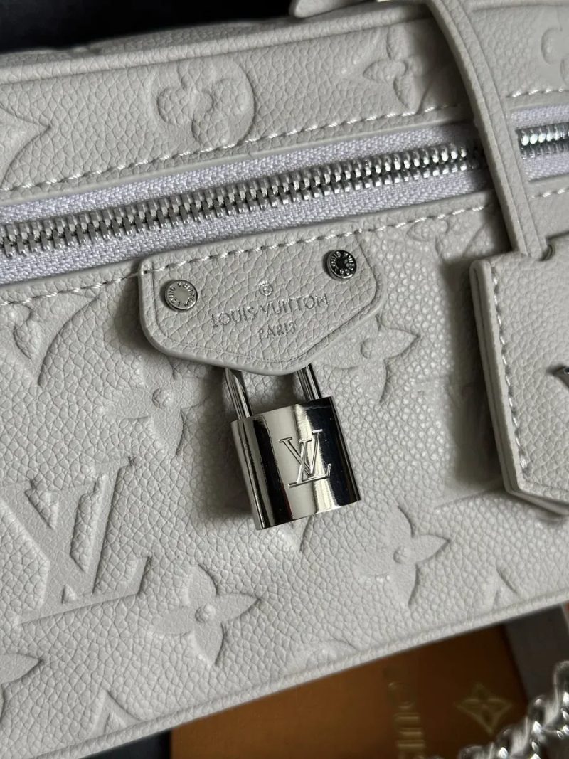 Сумка Louis Vuitton в натуральній шкірі, vanity chain pouch, lv , луі вітон — фото 3