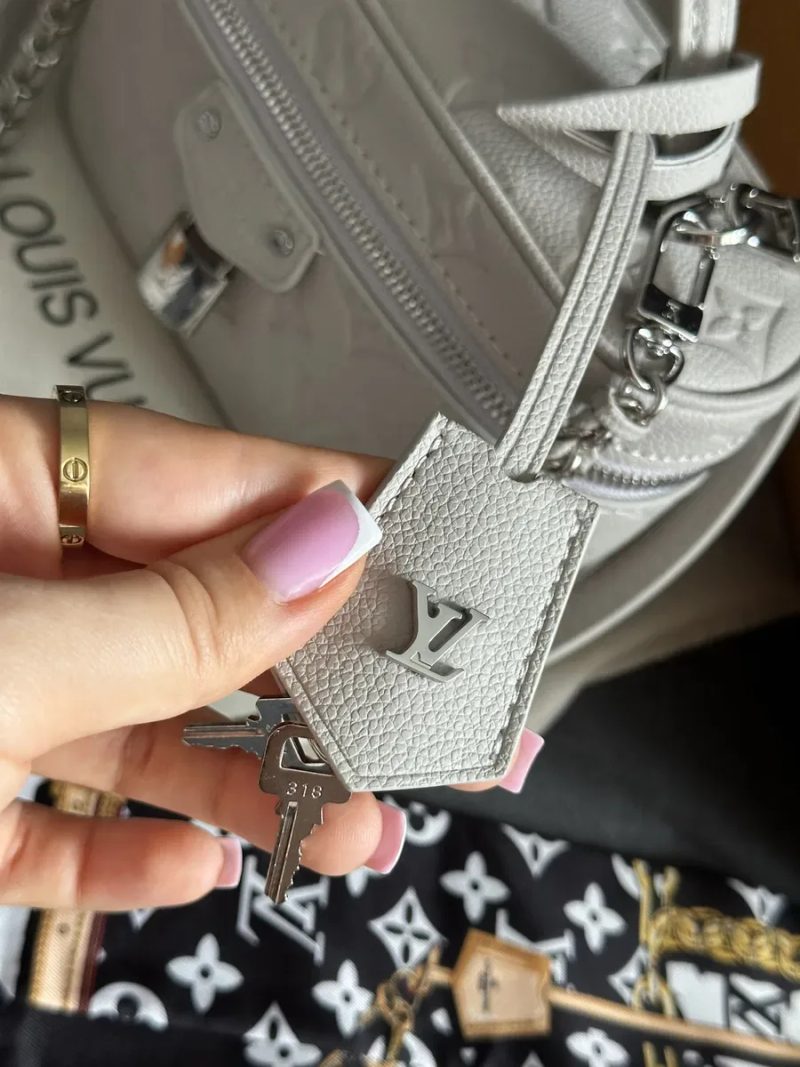 Сумка Louis Vuitton в натуральній шкірі, vanity chain pouch, lv , луі вітон — фото 4