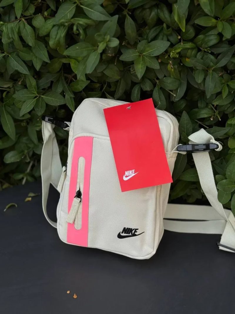 Сумка Nike Tech Fleece мужская через плечо барсетка Найк Теч Флис белая спортивная Месенджер Найк | Сумка чоловіча Найк Теч Фліс чорна спортивна — фото 4