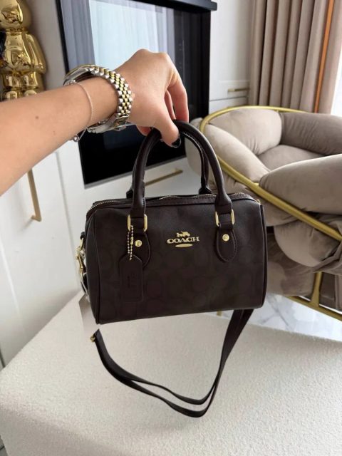 Сумка в стилі coach коуч