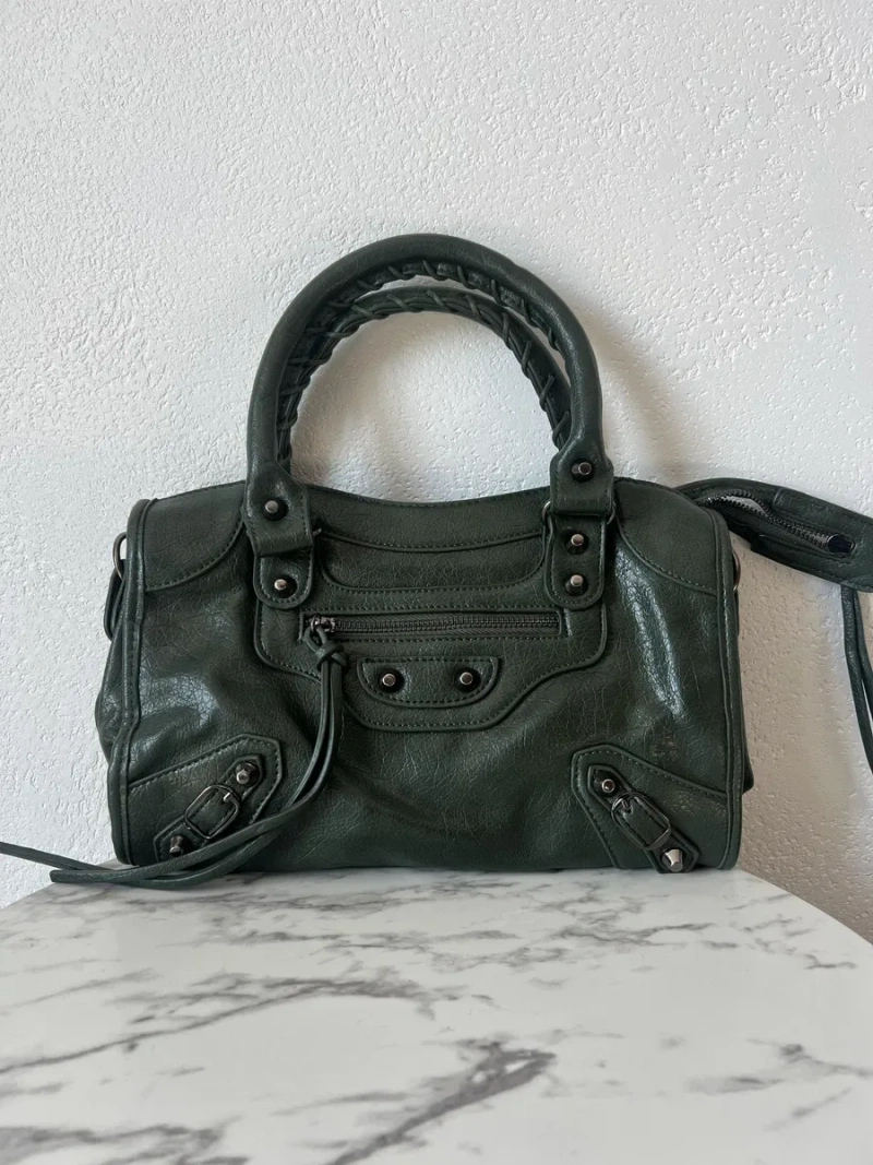 Сумка з лого balenciaga city bag — фото 6