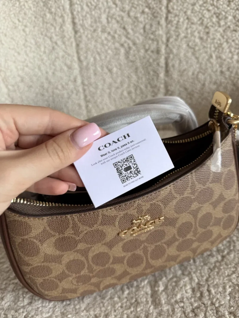 Сумка жіноча Coach Shoulder Teri — фото 8