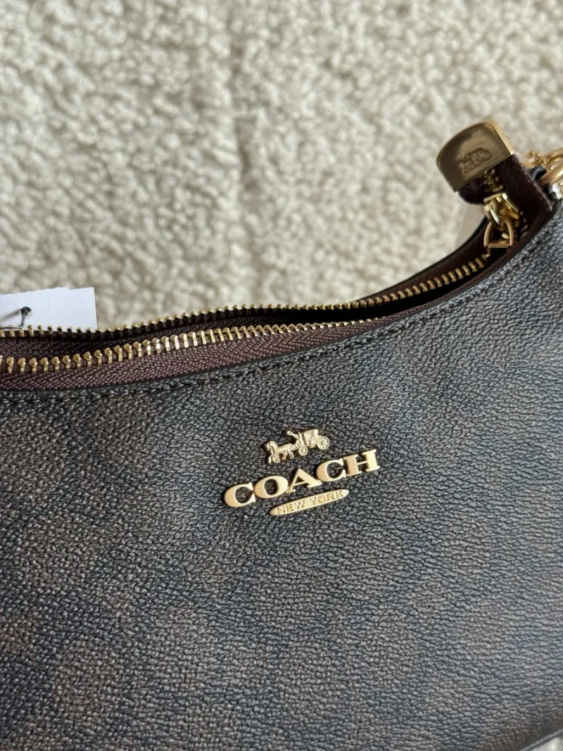 Сумка жіноча Coach Teri Shoulder Bag — фото 7