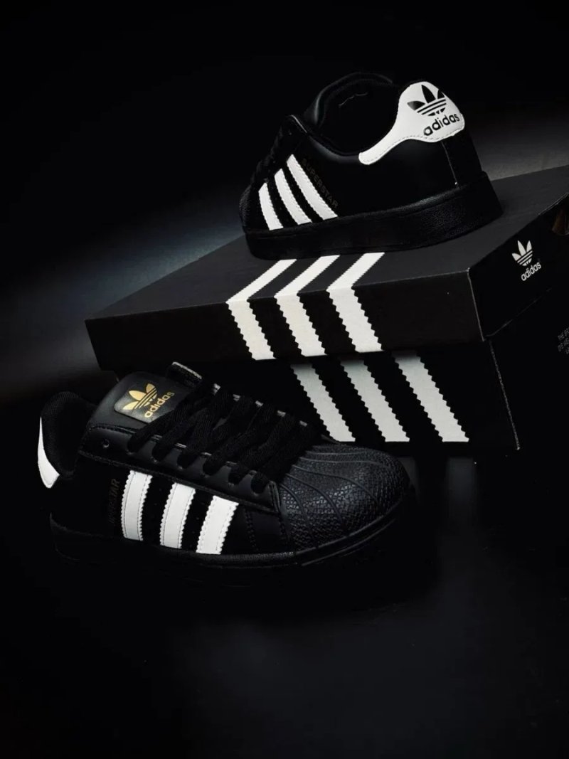 Суперстар адідас жіночі • чорні адідаси • adidas superstar натуральна шкіра • золотисті суперстари • кросовки жіночі підліткові адідас — фото 6