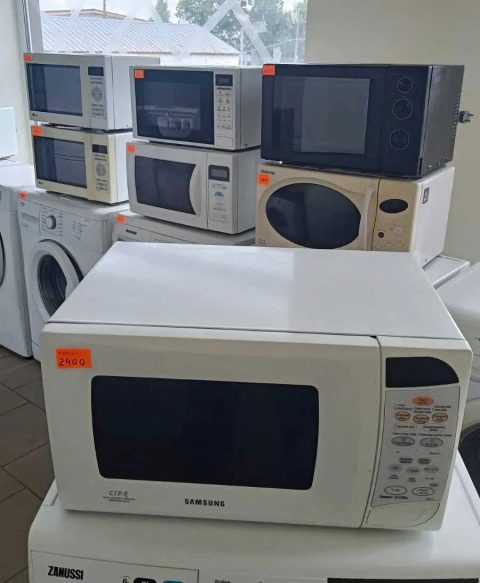 СВЧ, Микроволновая печь SAMSUNG PG831R.