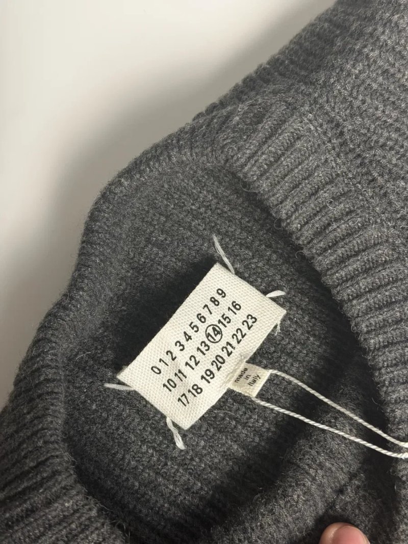 Светр Maison Margiela M розміру — фото 5