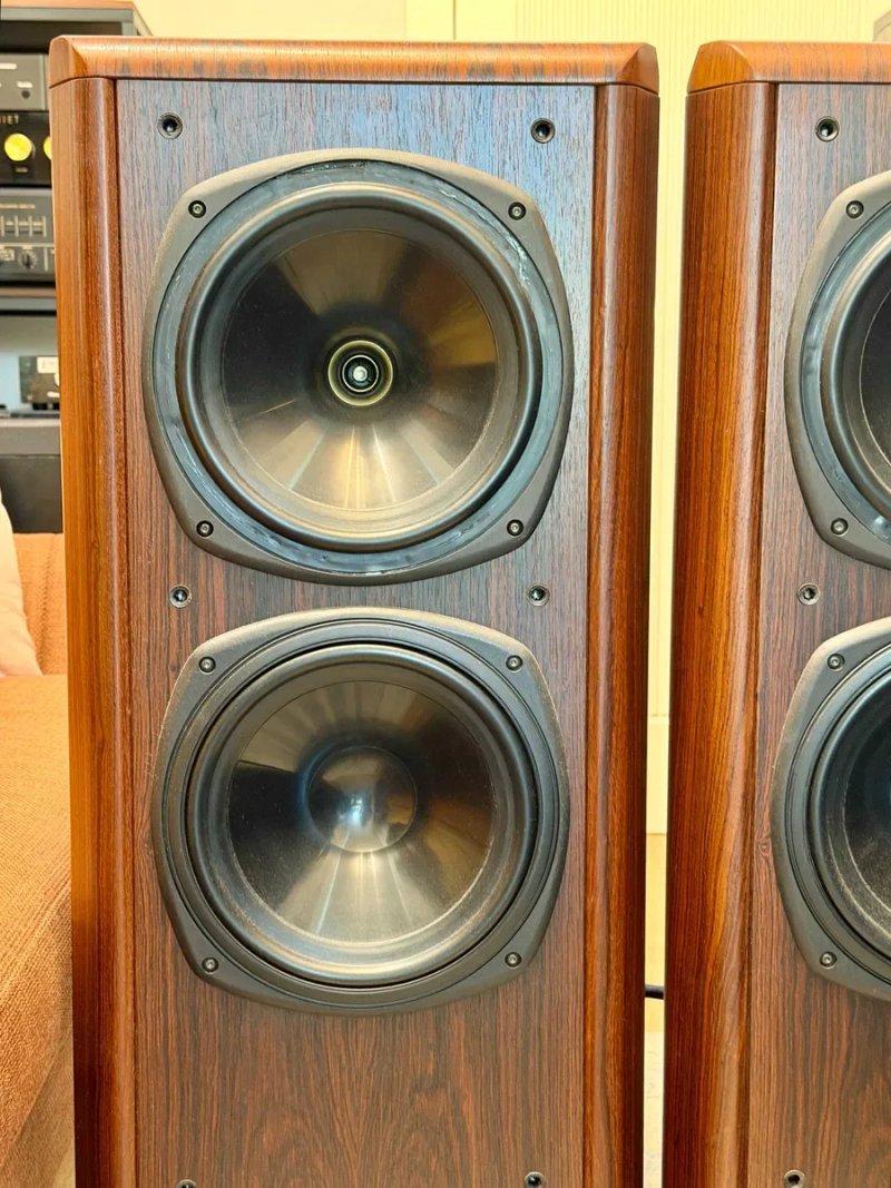 Tannoy Definition D700 — Dual Concentric, точечный источник, британская сборка | оригинал, палисандр, из Германии — фото 5