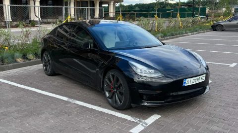 Тесла 3 2018 Перформанс Tesla 3 82kwt Performance 2018