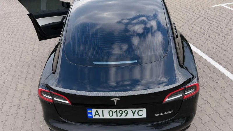 Тесла 3 2018 Перформанс Tesla 3 82kwt Performance 2018 — фото 3