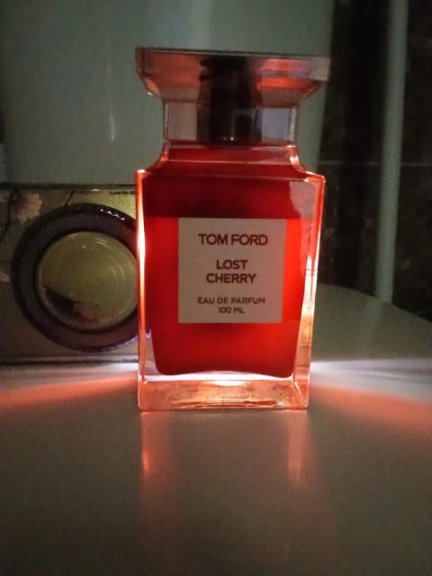 Tom Ford Lost Cherry ідеально для осеніоригінал, залишок у флаконі 80 мл