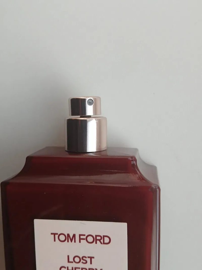 Tom Ford Lost Cherry  ідеально для осеніоригінал, залишок у флаконі 80 мл — фото 7