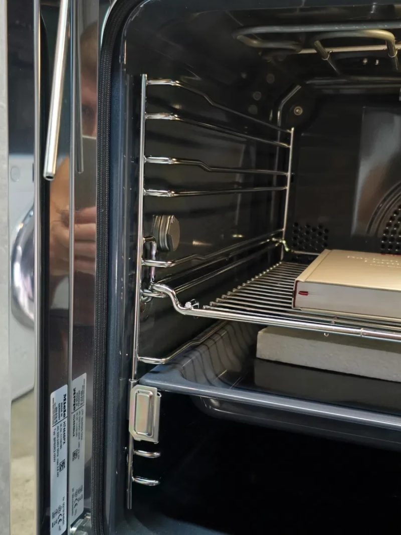 Топ Miele H 7464 BPX  Преміальна духова шафа з піролізом та паром — фото 8