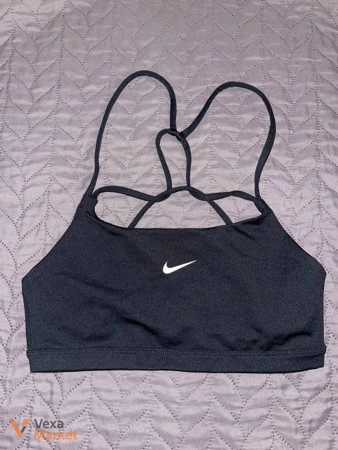 Топ Nike жіночий розмір XS