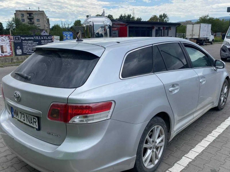 Toyota Avensis 2,0d в ідеалі — фото 5