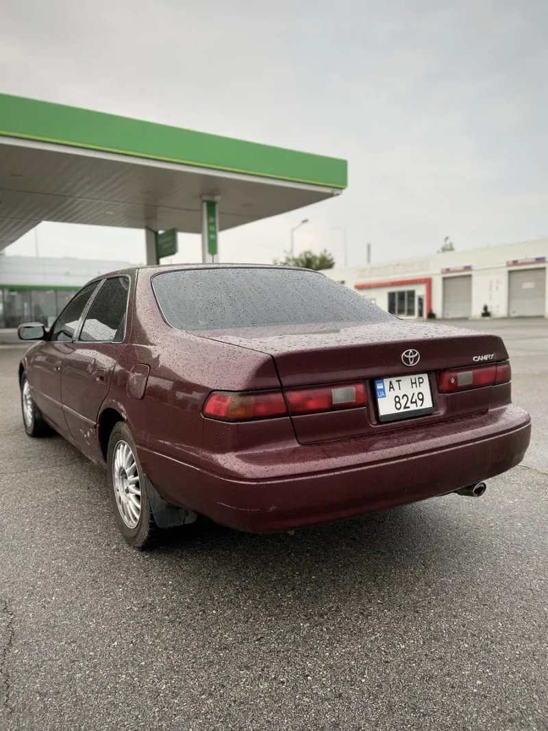 Toyota Camry 2.2 газ/бензин — фото 4